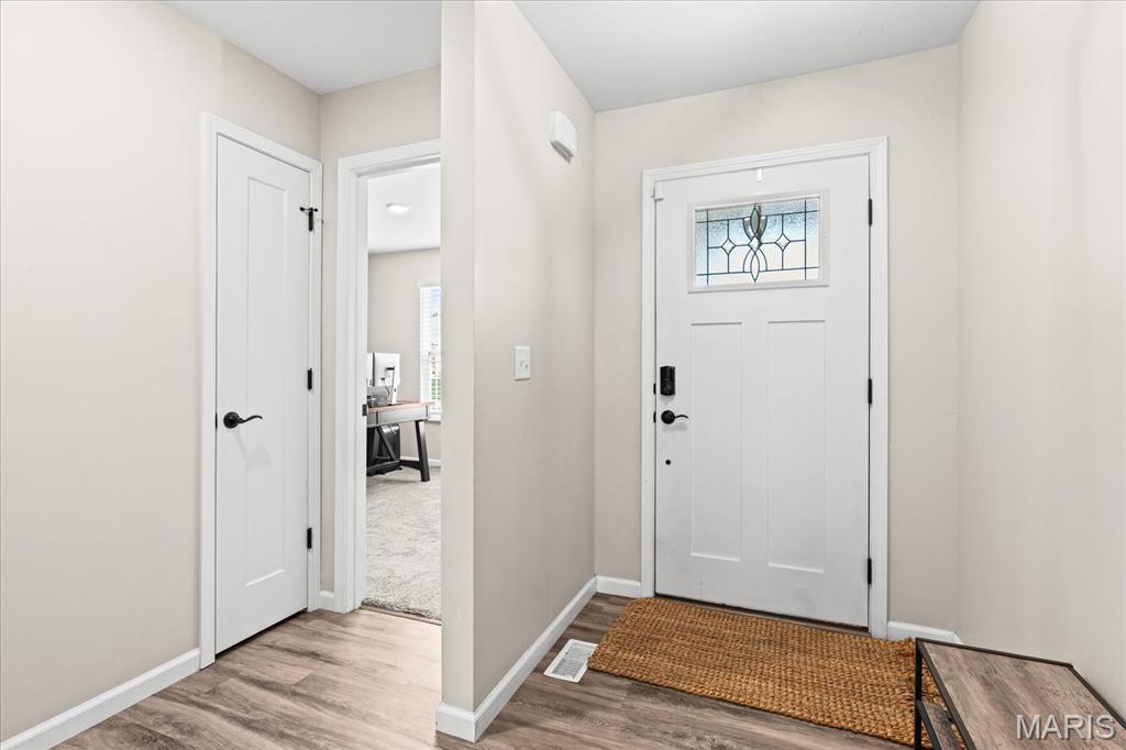 1323 Orchard Lakes Circle Property Photo 12