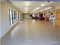 1305 N Main Property Photo 3