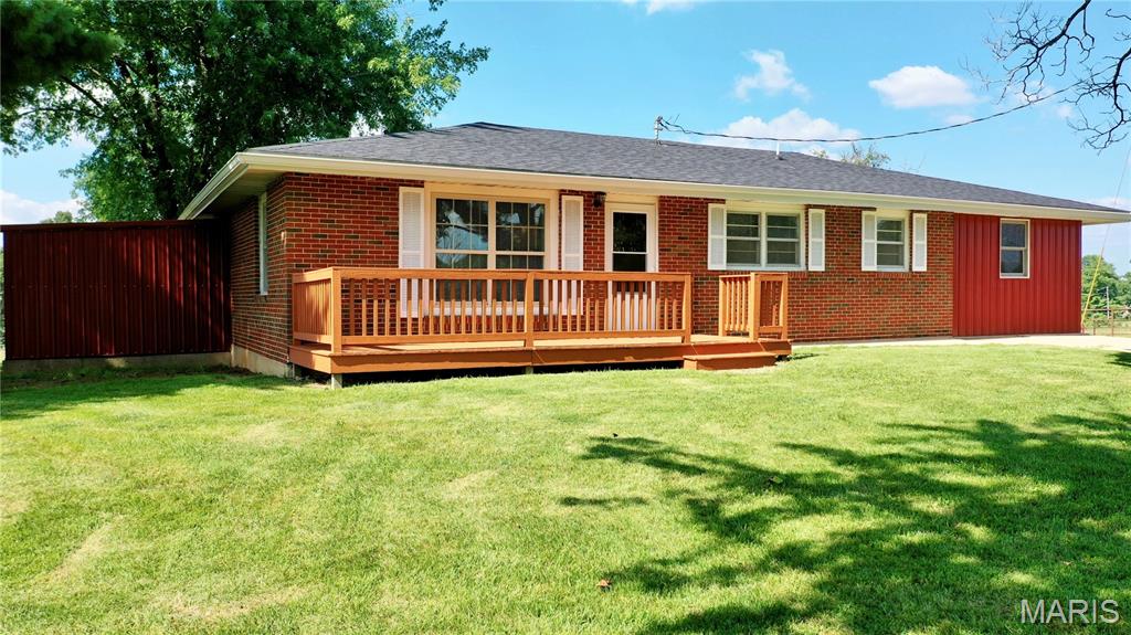 5301 Highway B Property Photo 1