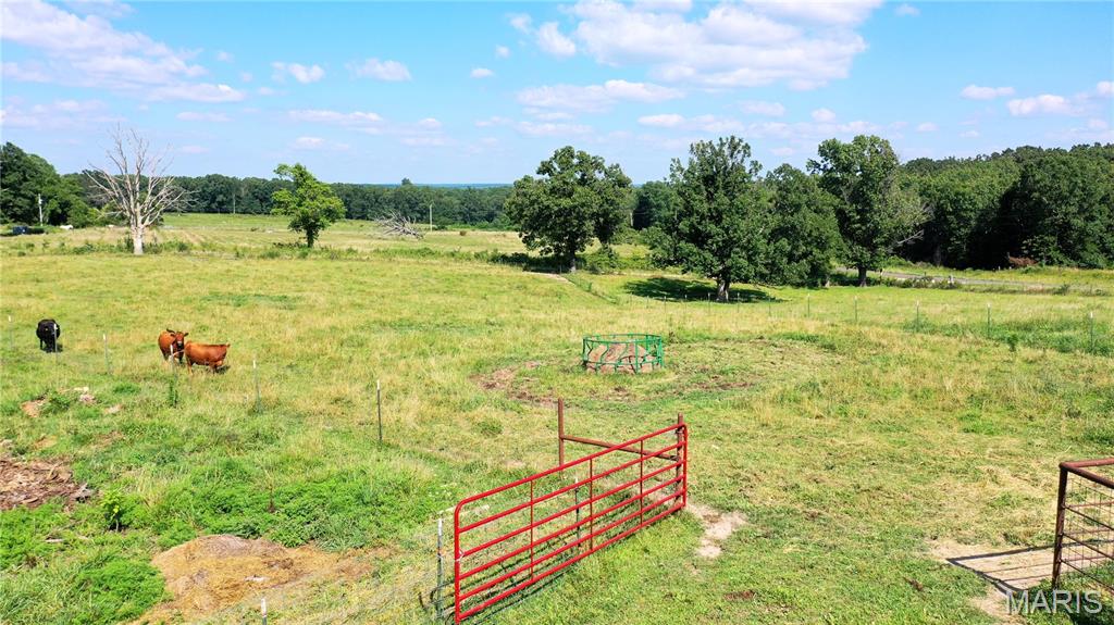 5301 Highway B Property Photo 34