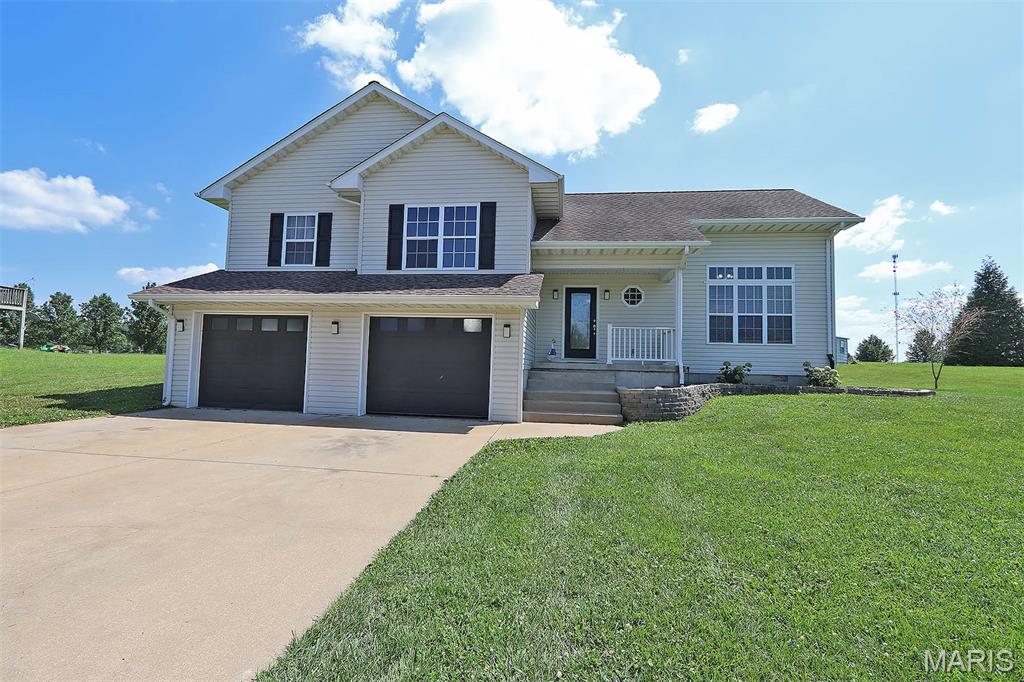109 Sunset Court Property Photo 1
