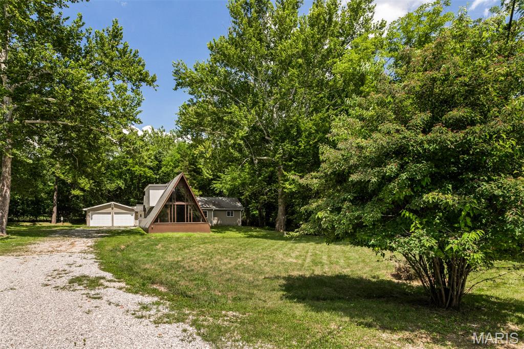 5993 Grandview Road Property Photo 1