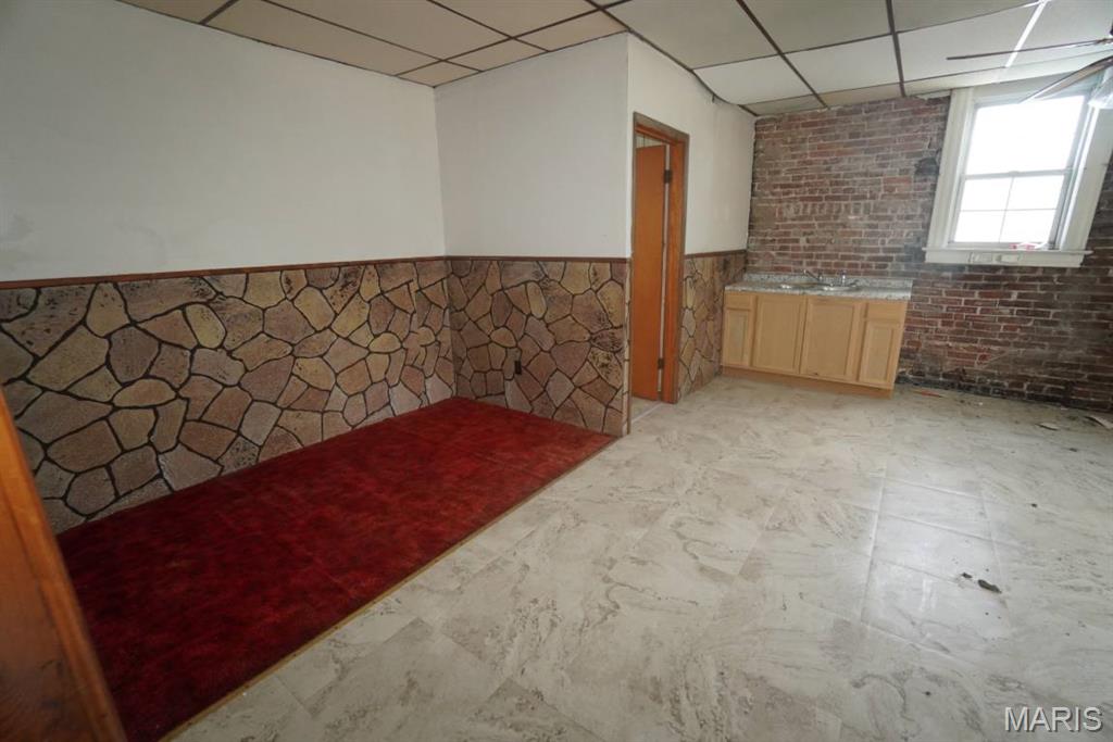 516 Madison Avenue Property Photo 30