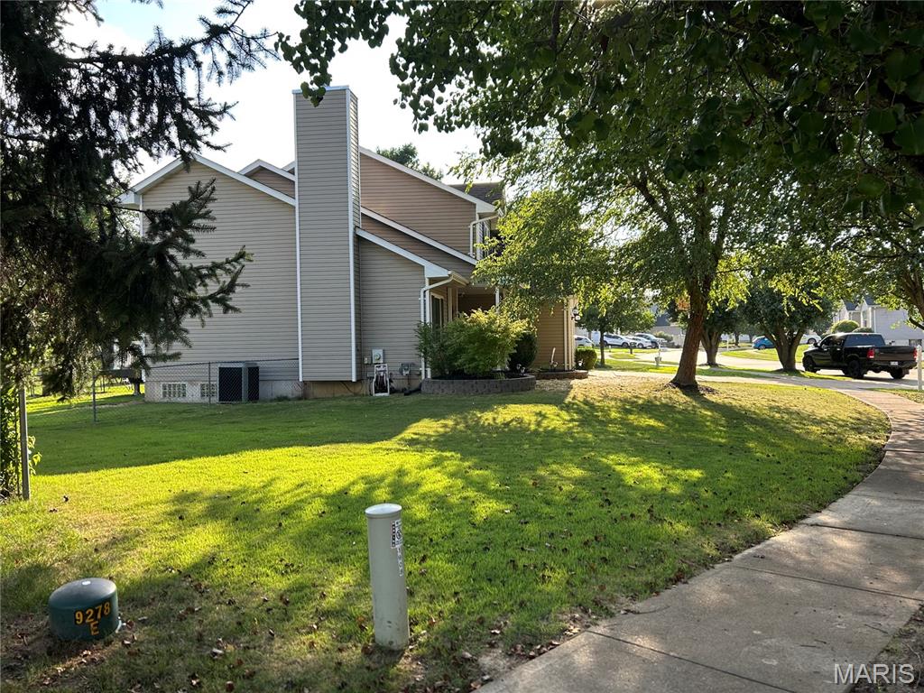 1908 Mid Summer Drive Property Photo 4