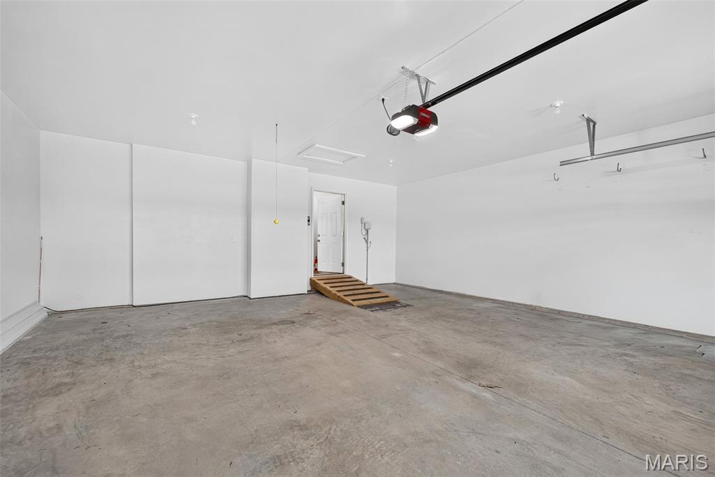 380 Steam Engine Court Property Photo 14