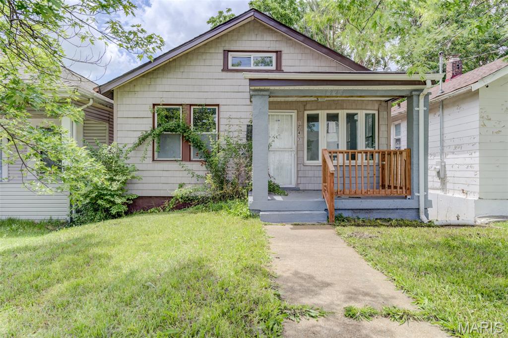 1243 Sutter Avenue Property Photo 1