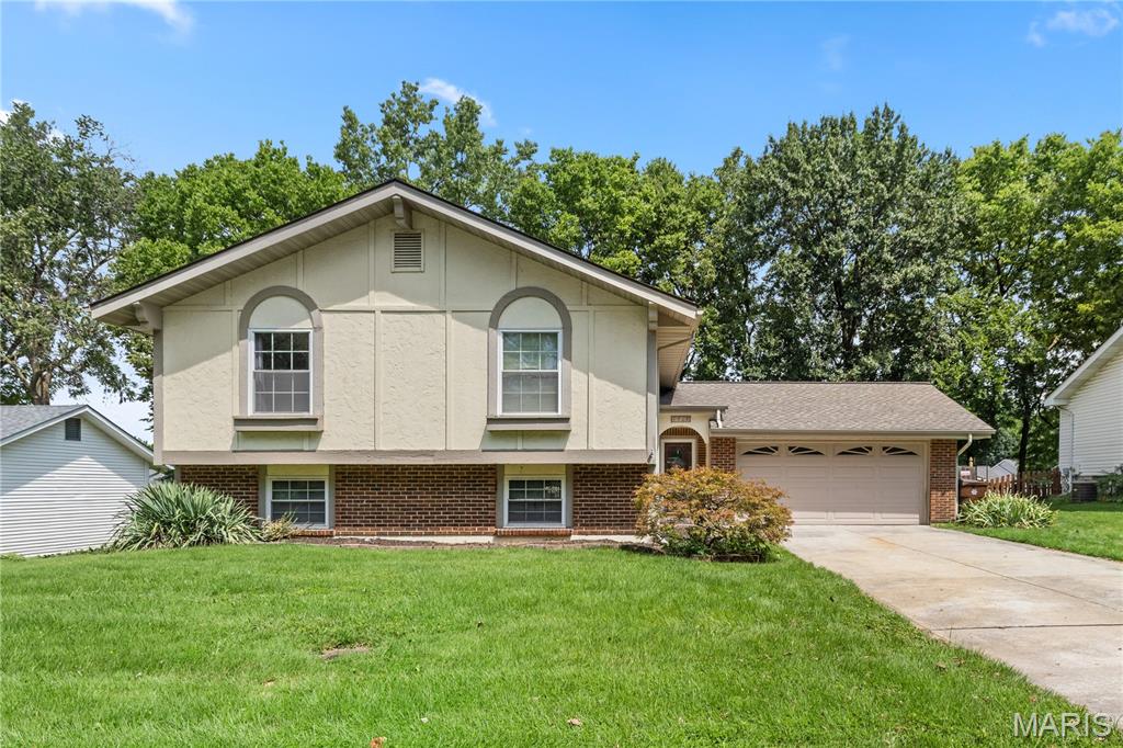 4036 Bellvue Drive Property Photo 1