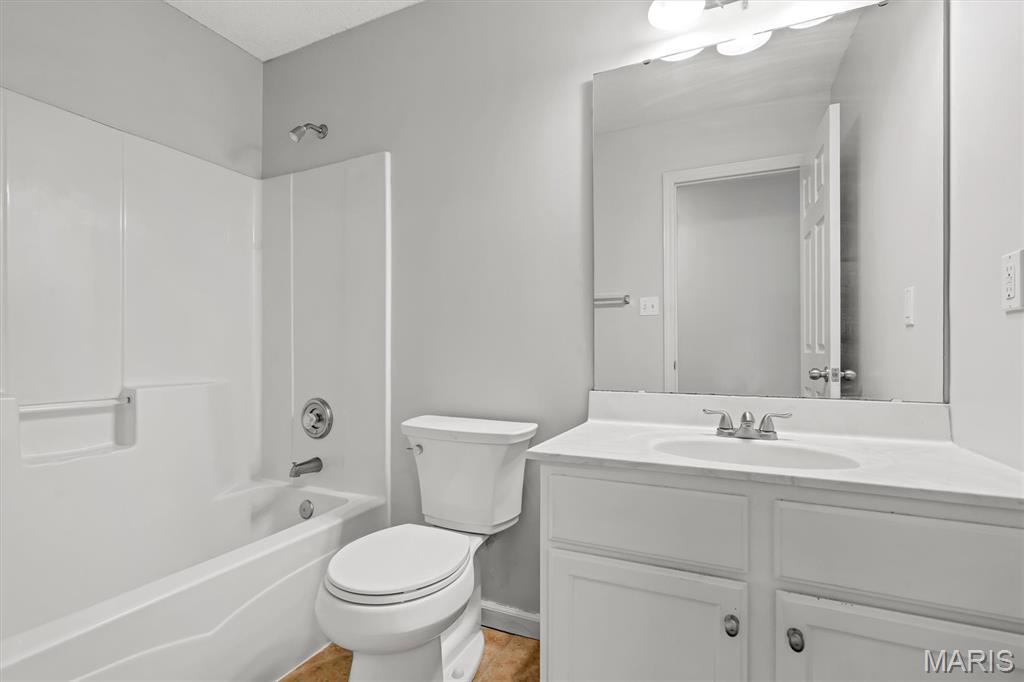 7196 Heald Drive Property Photo 16