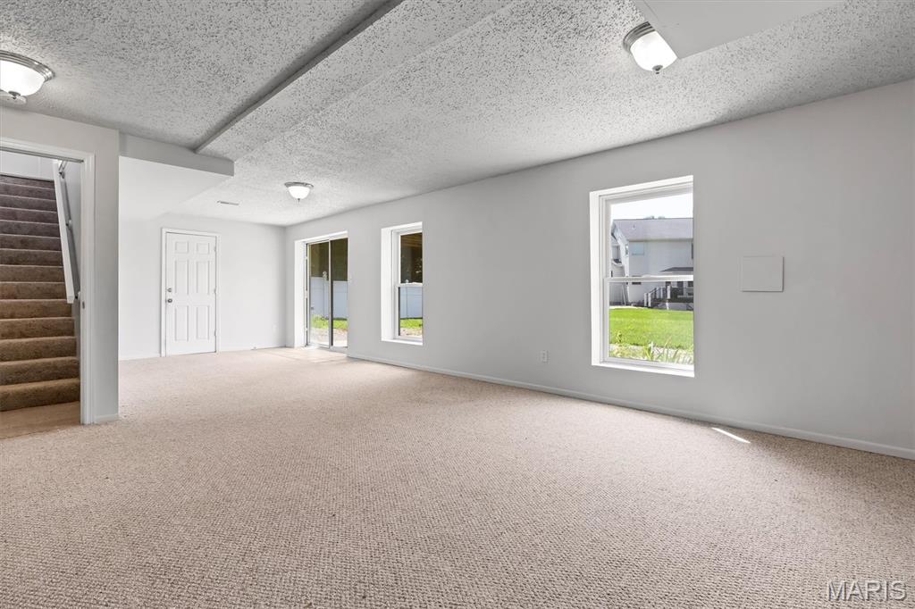 7196 Heald Drive Property Photo 17