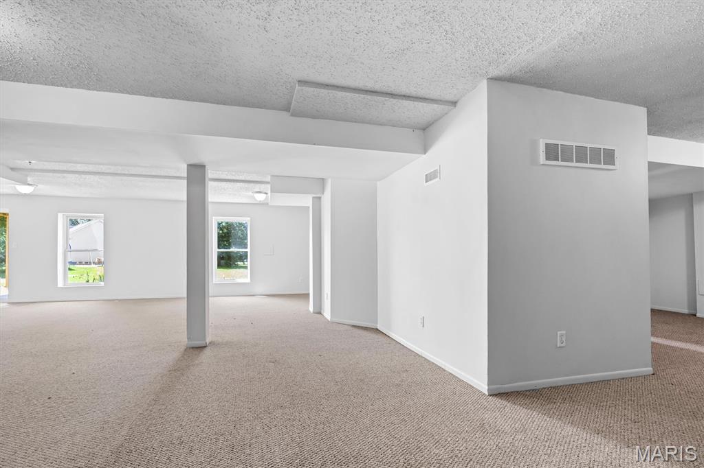 7196 Heald Drive Property Photo 20