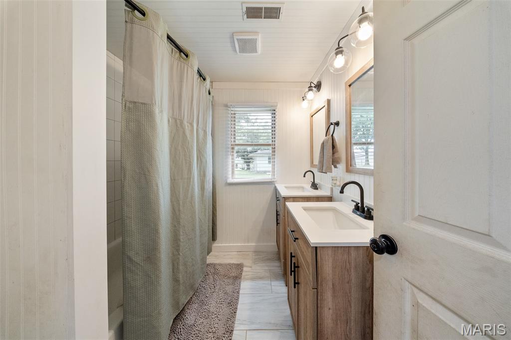 5293 Highway O Property Photo 14