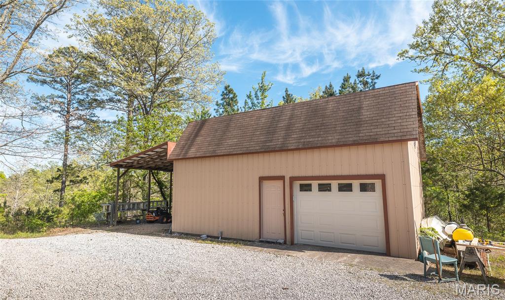 11090 Highway K Property Photo 23