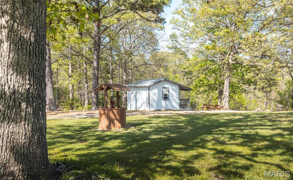 11090 Highway K Property Photo 38