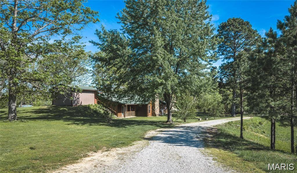 11090 Highway K Property Photo 48