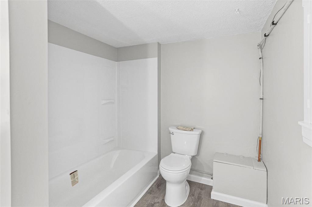 312 S Jackson Street Property Photo 35