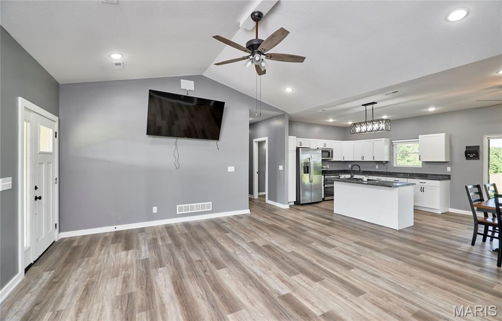 100 Blackmore Road Property Photo 30