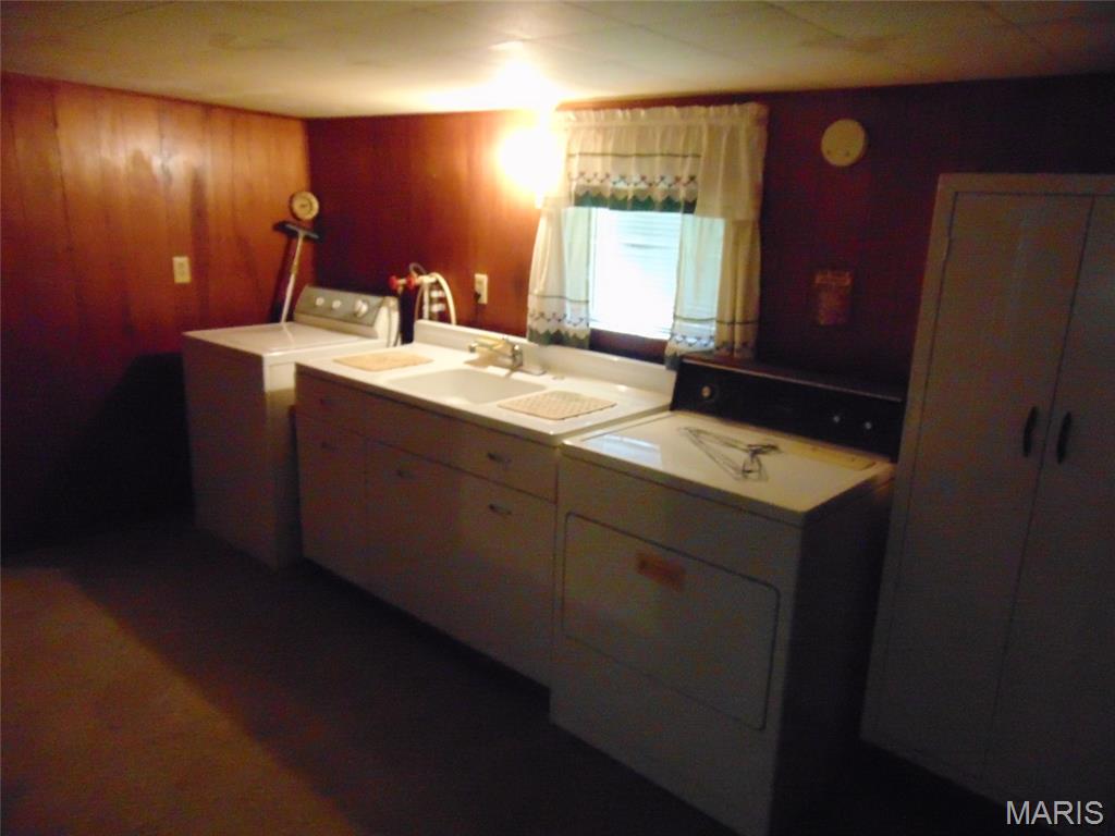 52 Walleye Property Photo 10