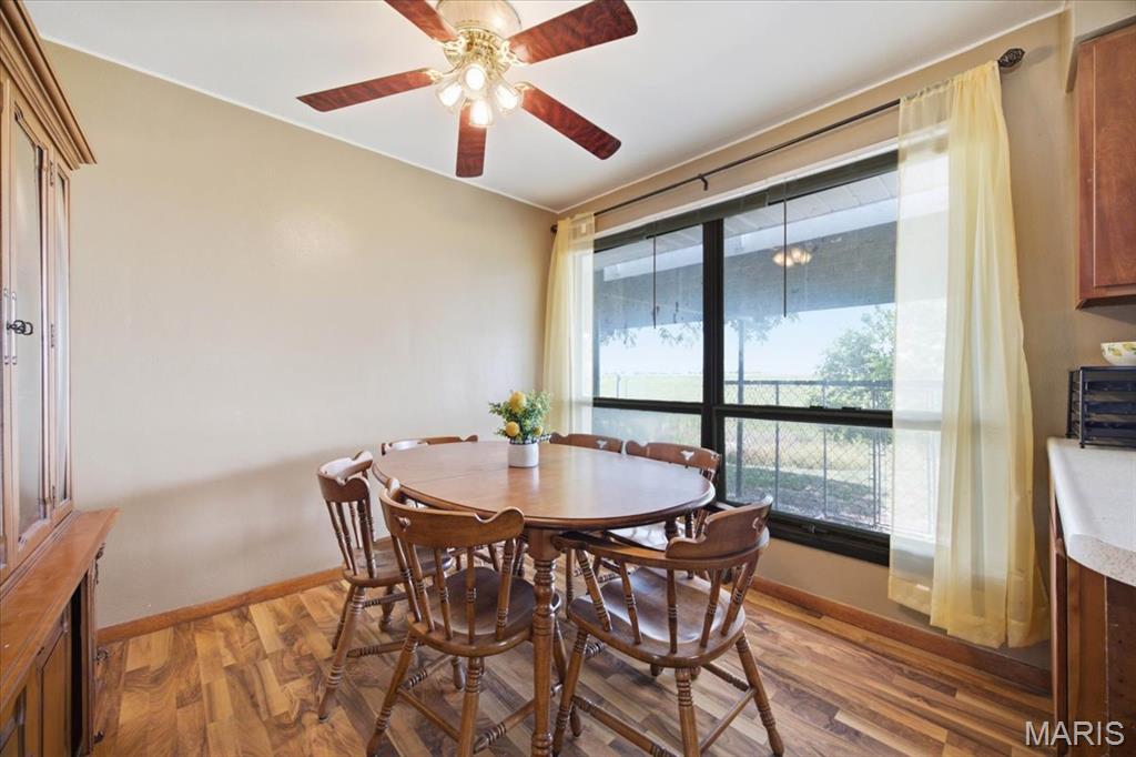 706 Main Property Photo 8