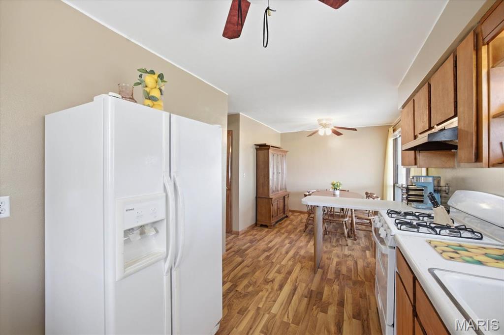 706 Main Property Photo 11