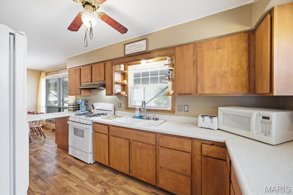 706 Main Property Photo 12