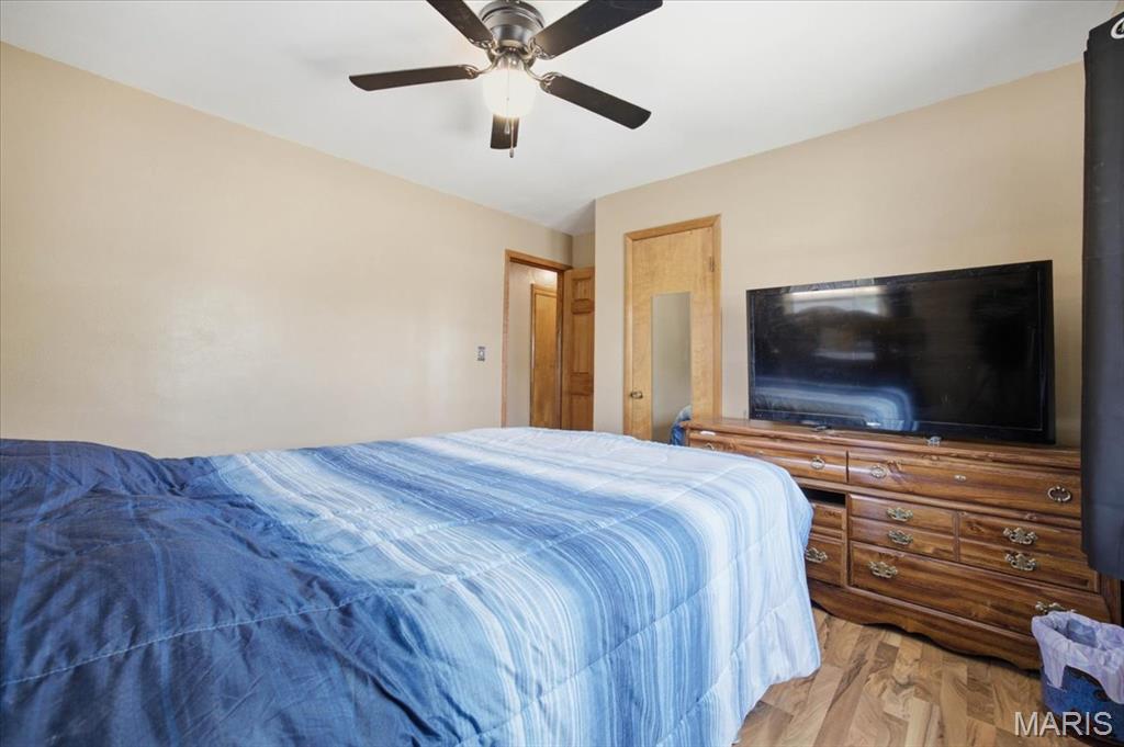 706 Main Property Photo 18