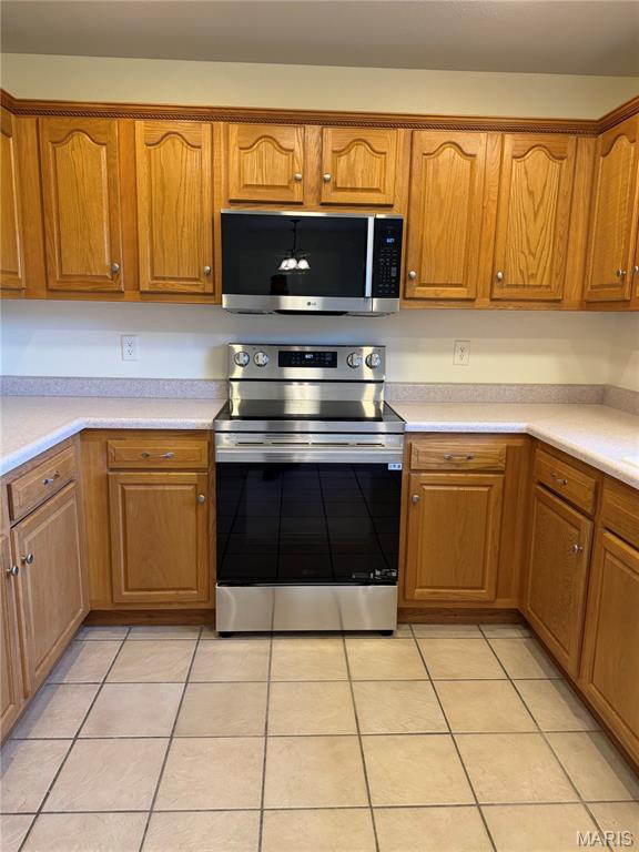 24630 Taylor Lane Property Photo 17