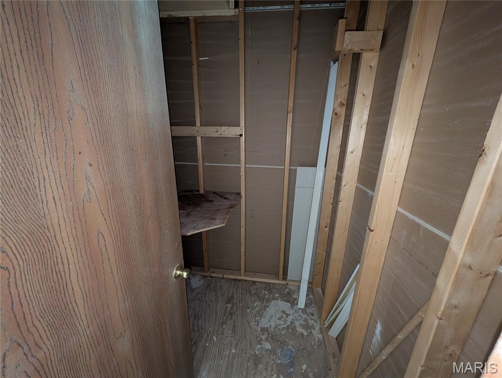 405 Academy Street Property Photo 20