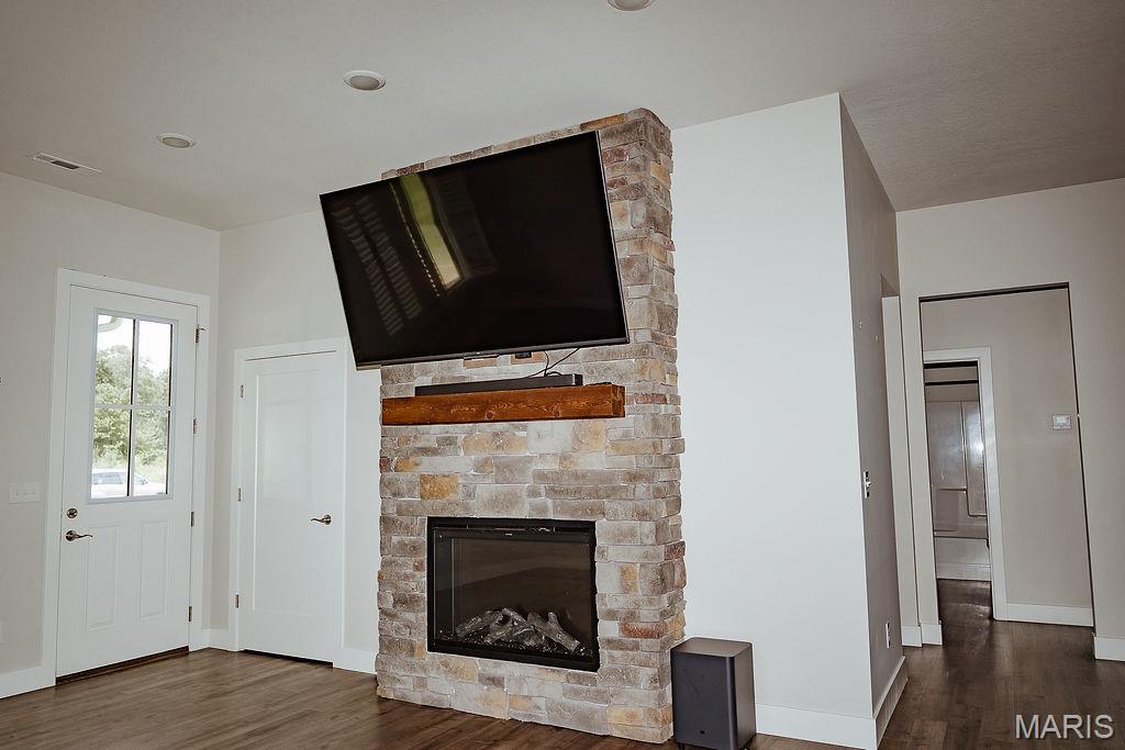165 Duranda Drive Property Photo 3