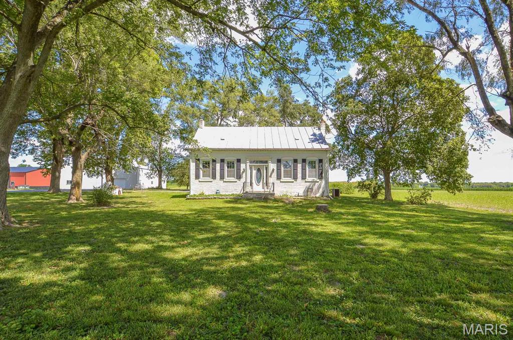 4921 Kk Road Property Photo 1