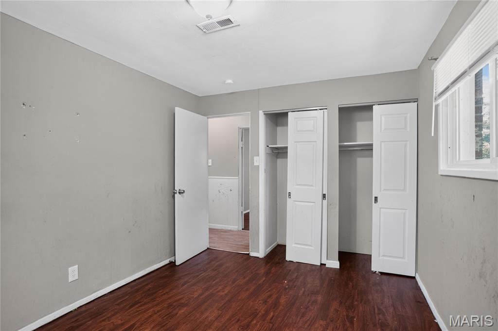 6851 Woodhurst Drive Property Photo 10
