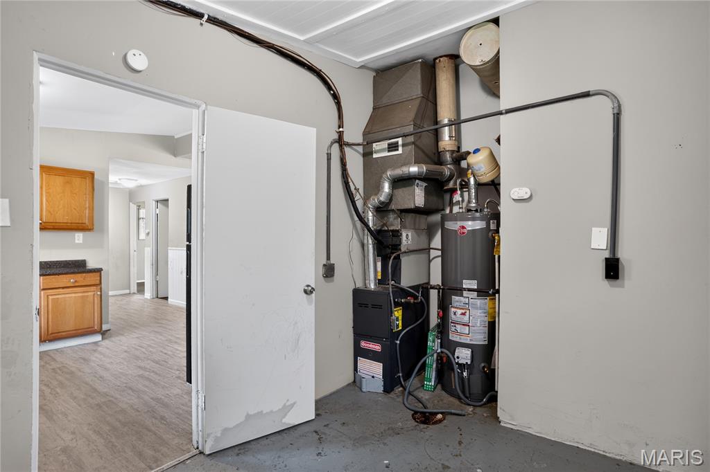 6851 Woodhurst Drive Property Photo 16