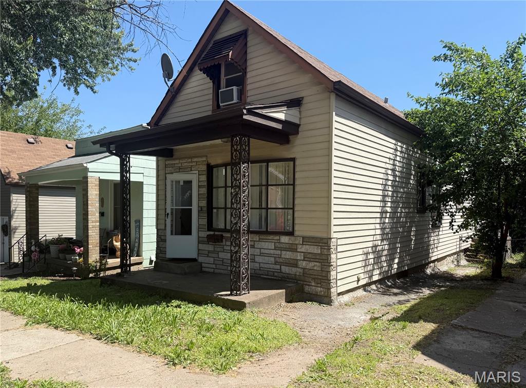 4260 Miami Street Property Photo 1