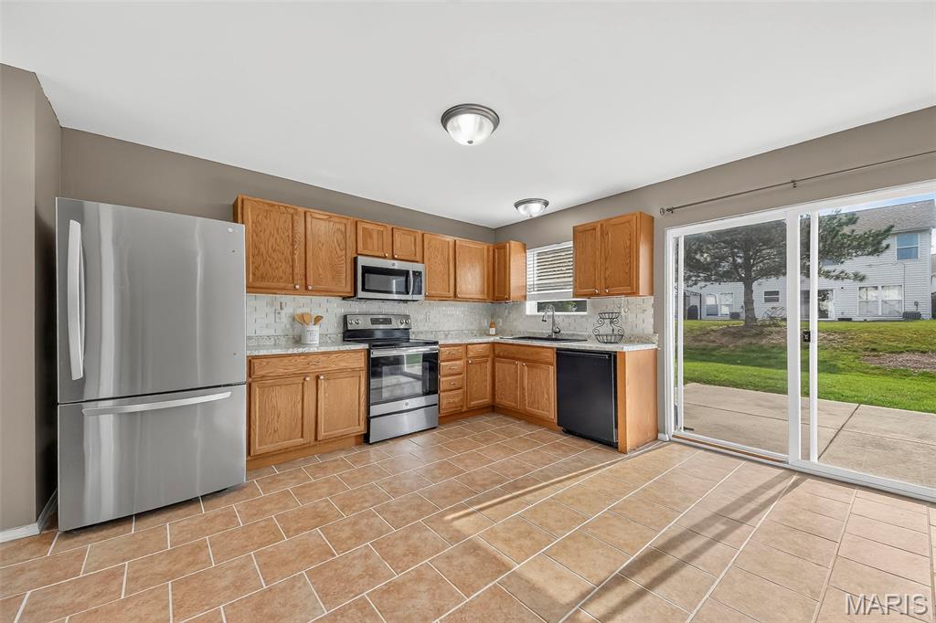 210 Homeshire Circle 55 Property Photo 10