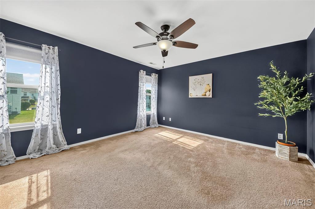 210 Homeshire Circle 55 Property Photo 18