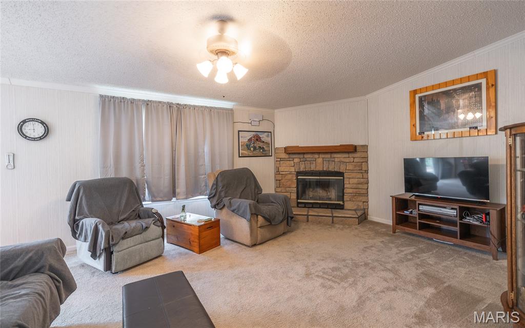 425 County Road 6400 Property Photo 5