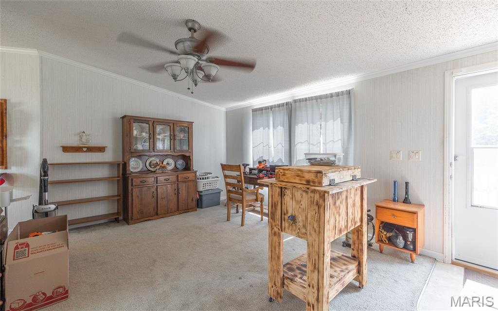 425 County Road 6400 Property Photo 11