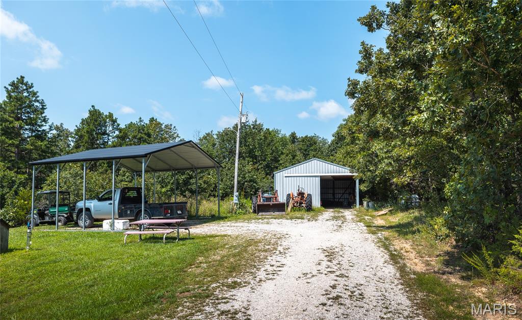 425 County Road 6400 Property Photo 25