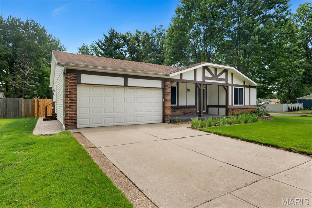 1060 Timberwood Trails Drive Property Photo 1