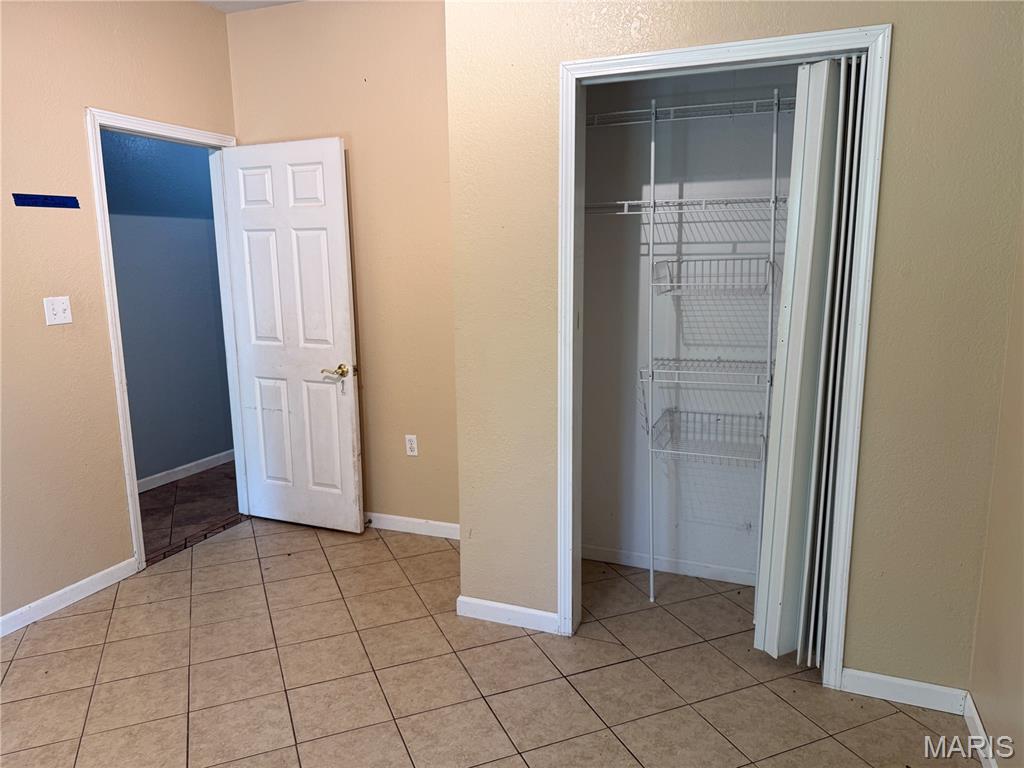26044726 Property Photo 17