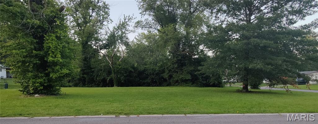 1431 Columbus Drive Property Photo 1