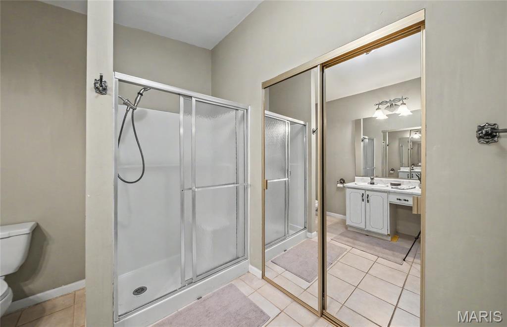 805 Cochise Ih Drive Property Photo 10