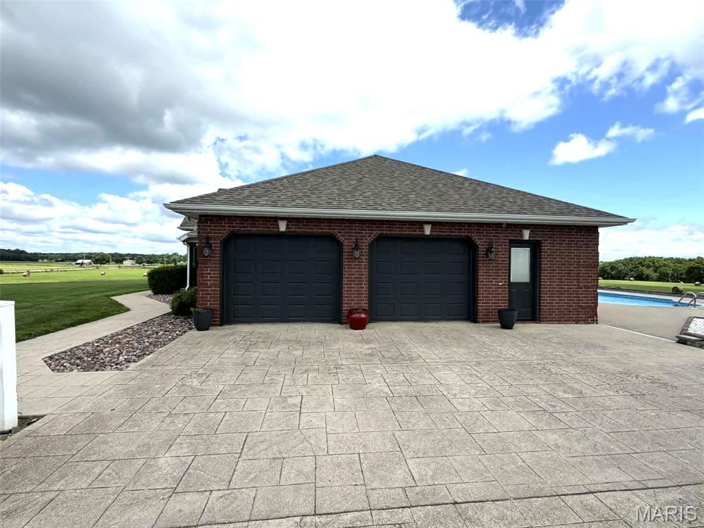 21880 Highway B Property Photo 4