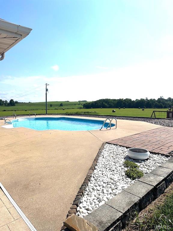 21880 Highway B Property Photo 10