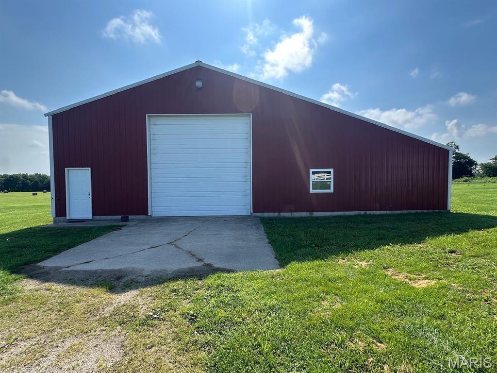 21880 Highway B Property Photo 12