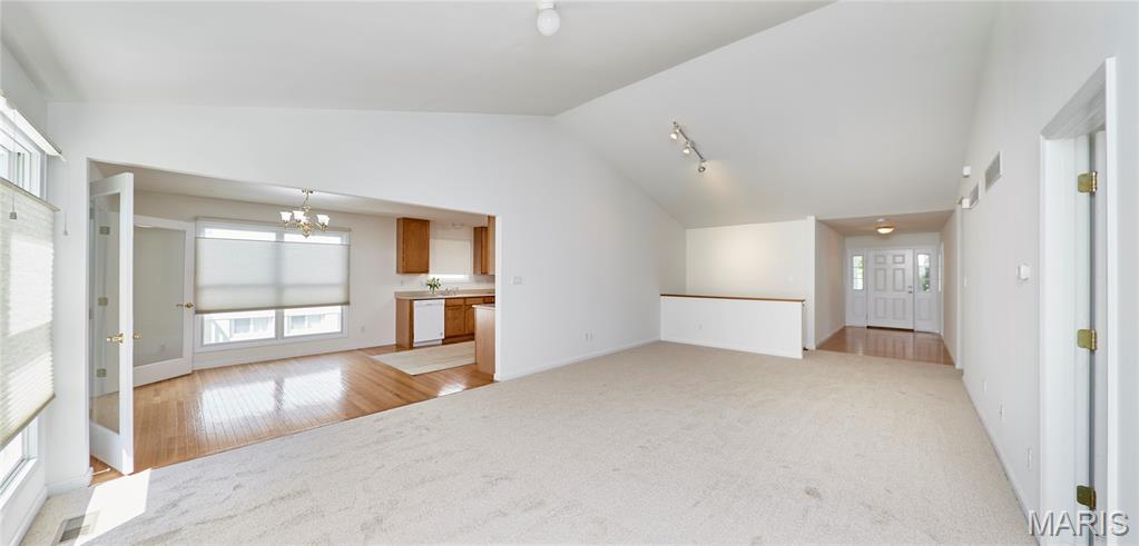 556 Boulder River Drive Property Photo 8