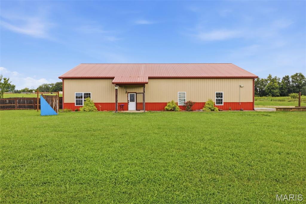 8041 Highway D D Property Photo 1