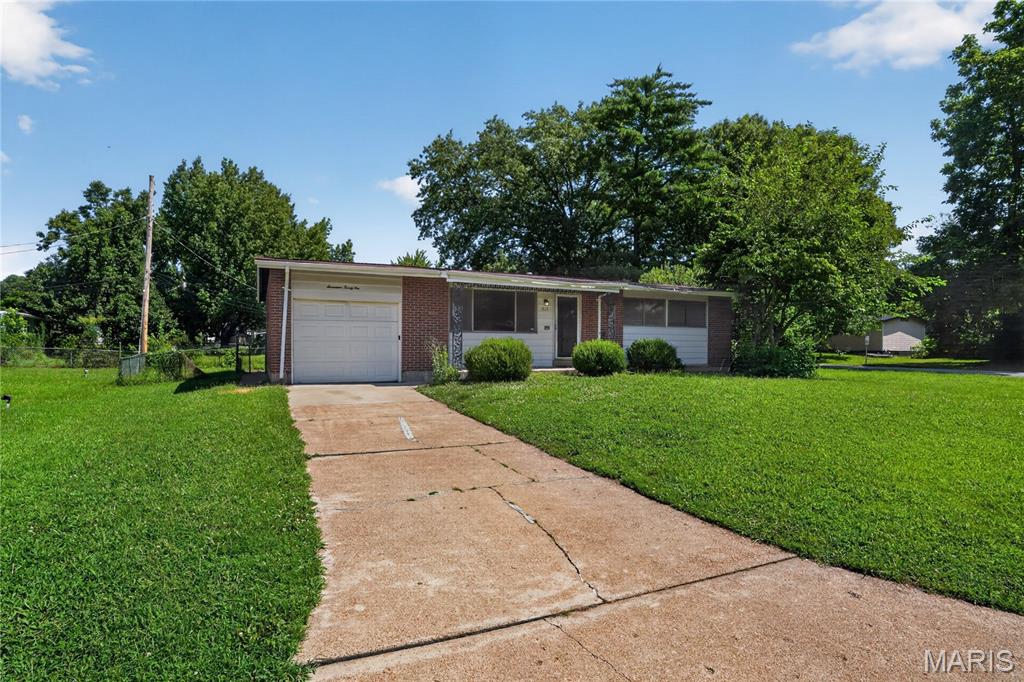 1721 Emery Drive Property Photo 1