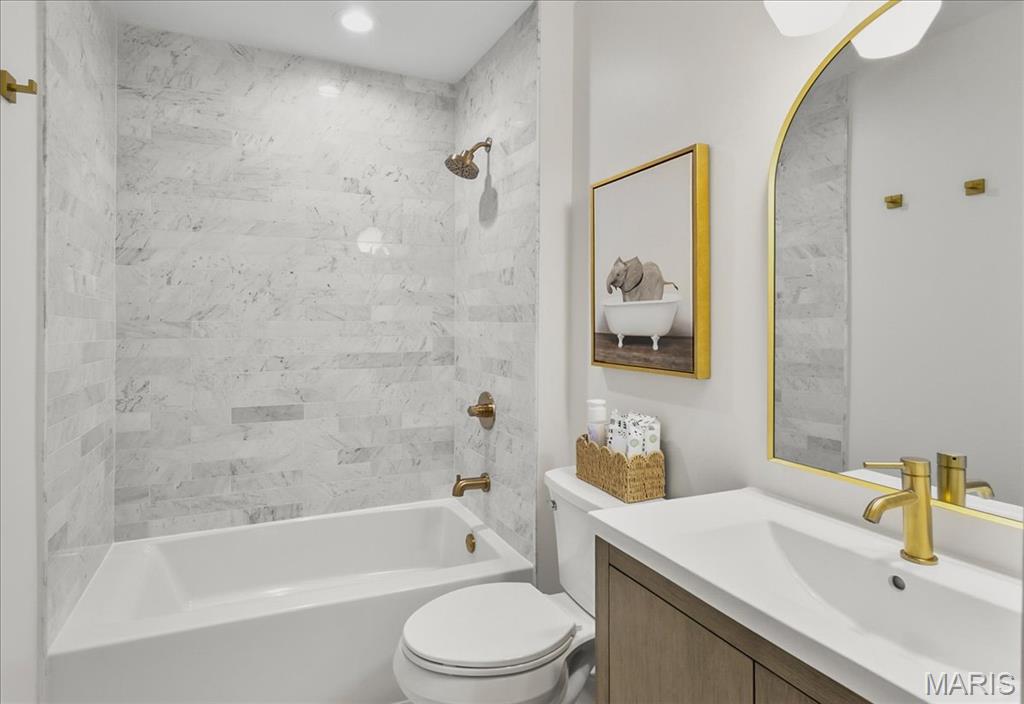 410 Monaco Drive Property Photo 24