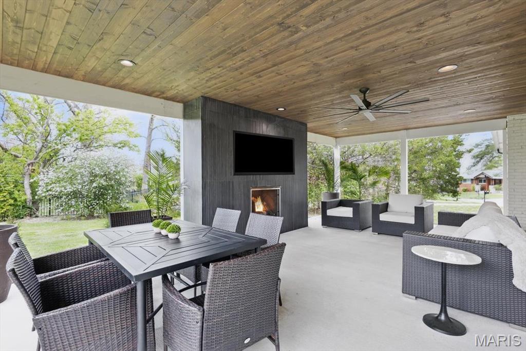 410 Monaco Drive Property Photo 36