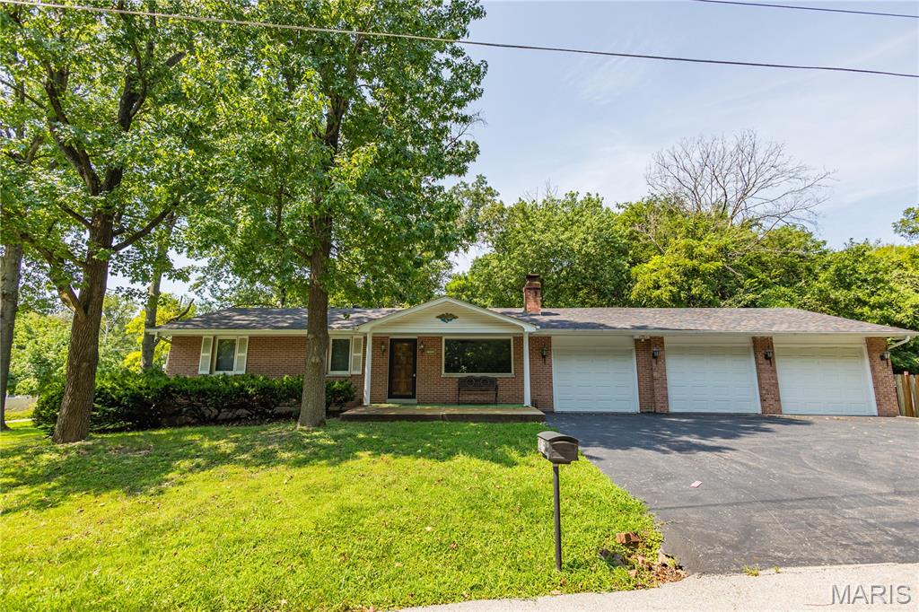 2035 Valmont Drive